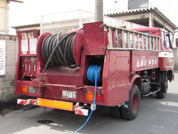 高圧洗浄車